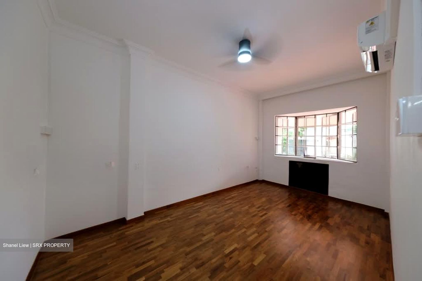 Opera Estate (D15), Terrace #581022941